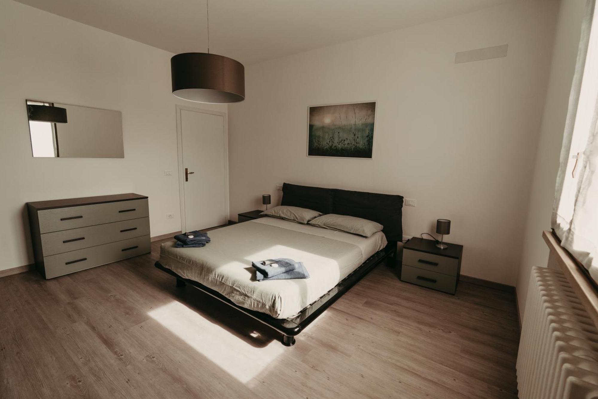 Casa Vacanze Domus Pompeo Ravenna Esterno foto