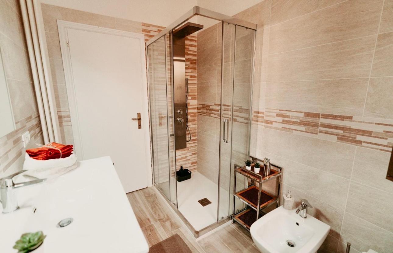 Casa Vacanze Domus Pompeo Ravenna Esterno foto