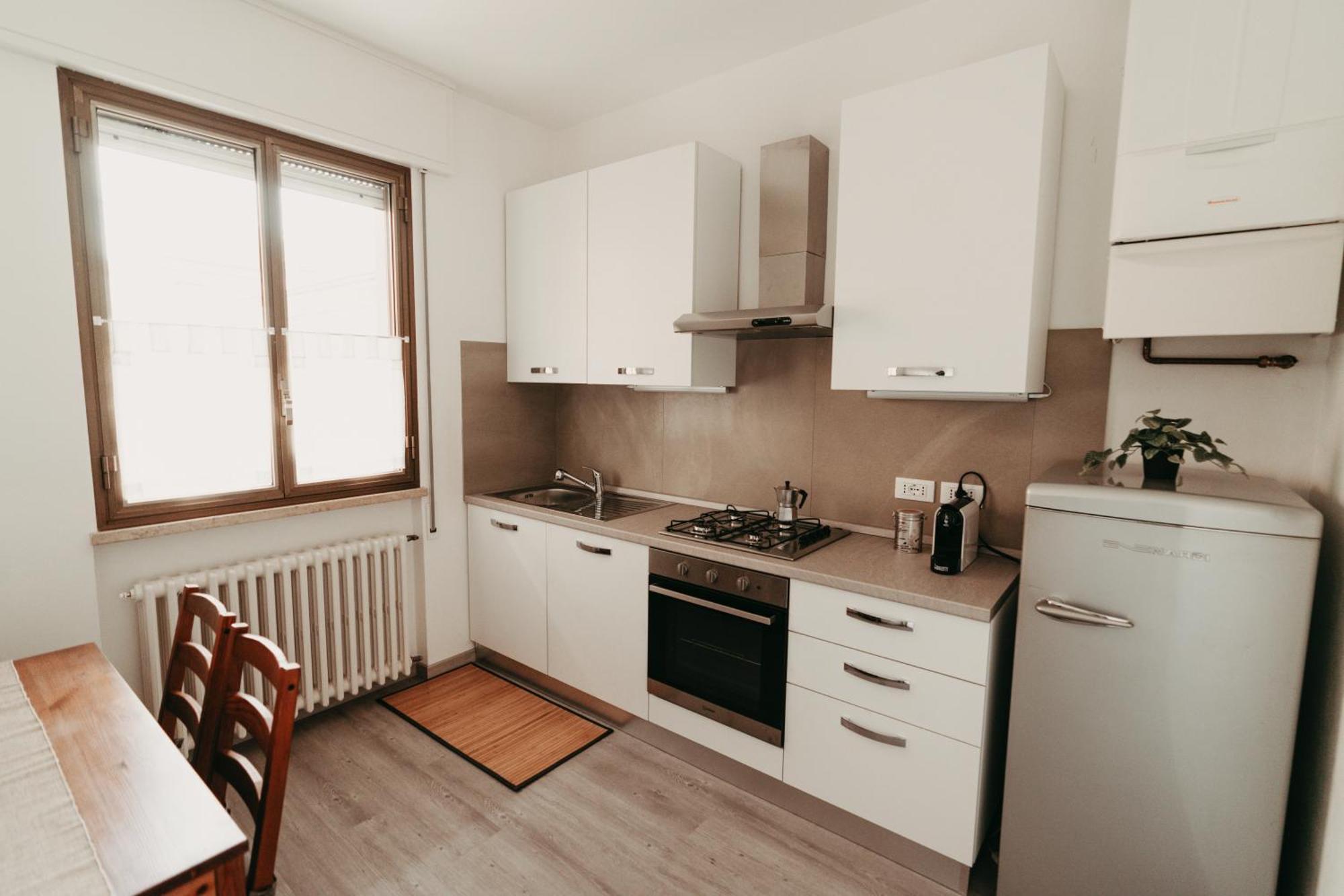 Casa Vacanze Domus Pompeo Ravenna Esterno foto